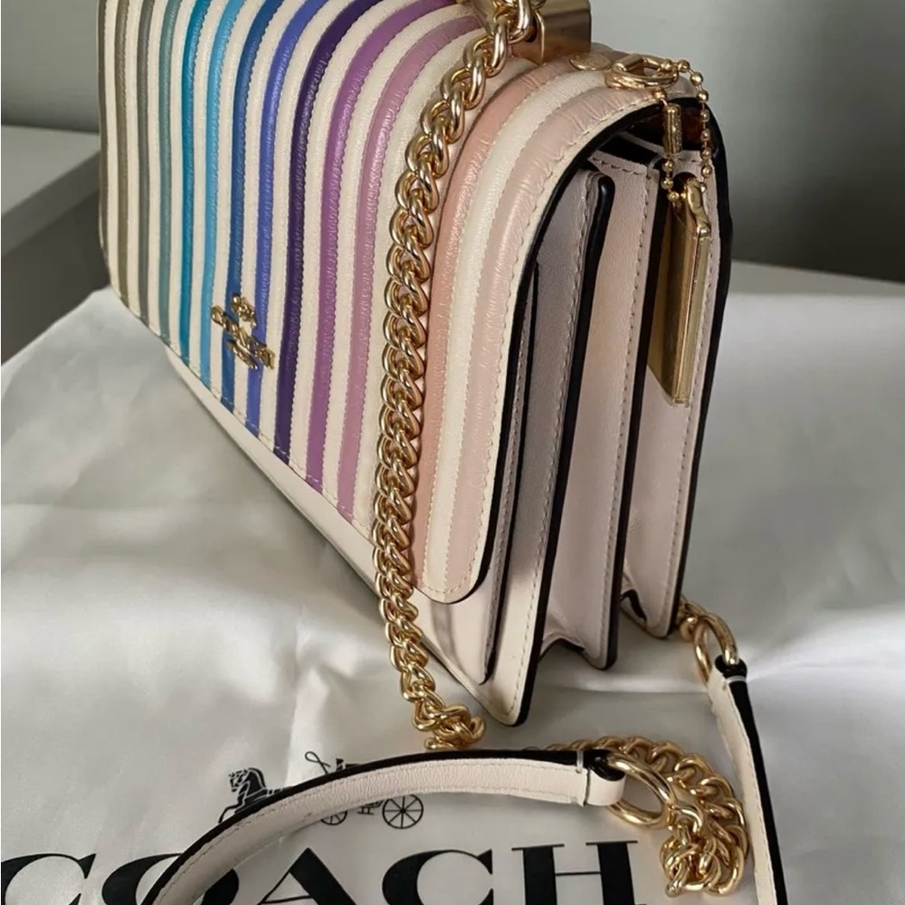 Coach Klare Crossbody with Ombré Quilting - Picture 5 of 9